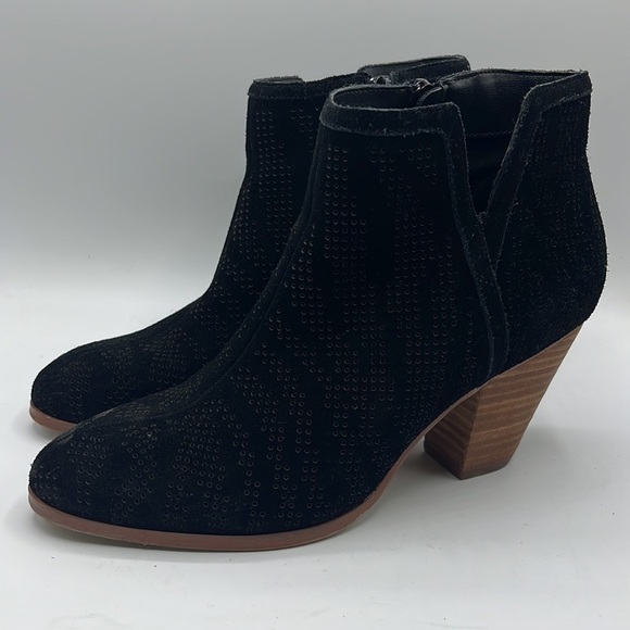 Violet and Red Jensen Black Perforated Suede Leather Bootie Size 7M - Picture 1 of 12